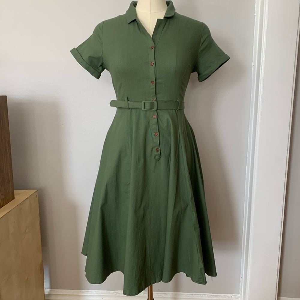 Collectif Green Midi Dress - Picture 2 of 5